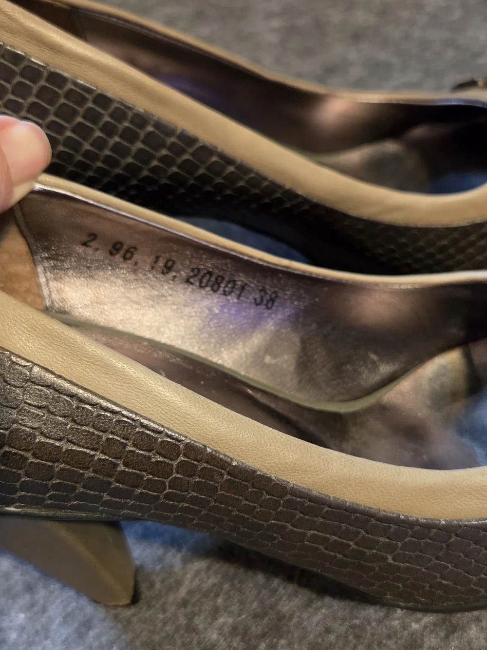 Aldolfo Dominguez Taupe Textured High Heel Pumps with Decorative Accent EUR 38